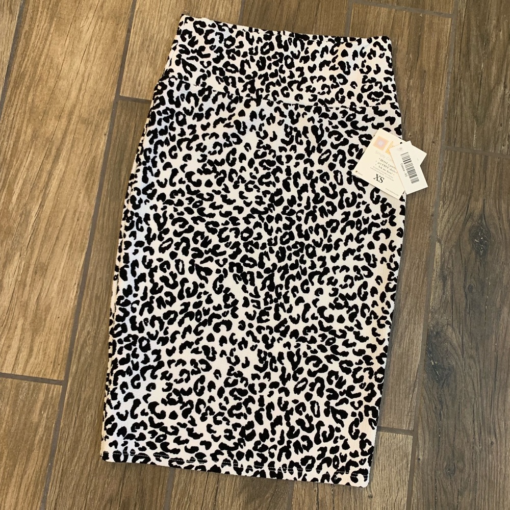 Lularoe Cassie Skirt